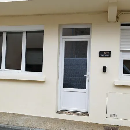 Independant Climatise Apartment *